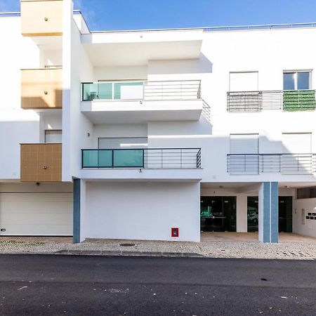 Sacha'S Sweet Home, Lovely 2 Bedroom Apartment, Walking Distance To Town, Beach And Marina لاغوس المظهر الخارجي الصورة
