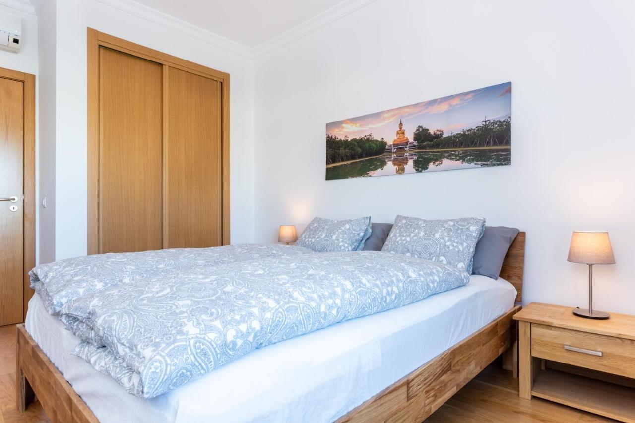 Sacha'S Sweet Home, Lovely 2 Bedroom Apartment, Walking Distance To Town, Beach And Marina لاغوس المظهر الخارجي الصورة