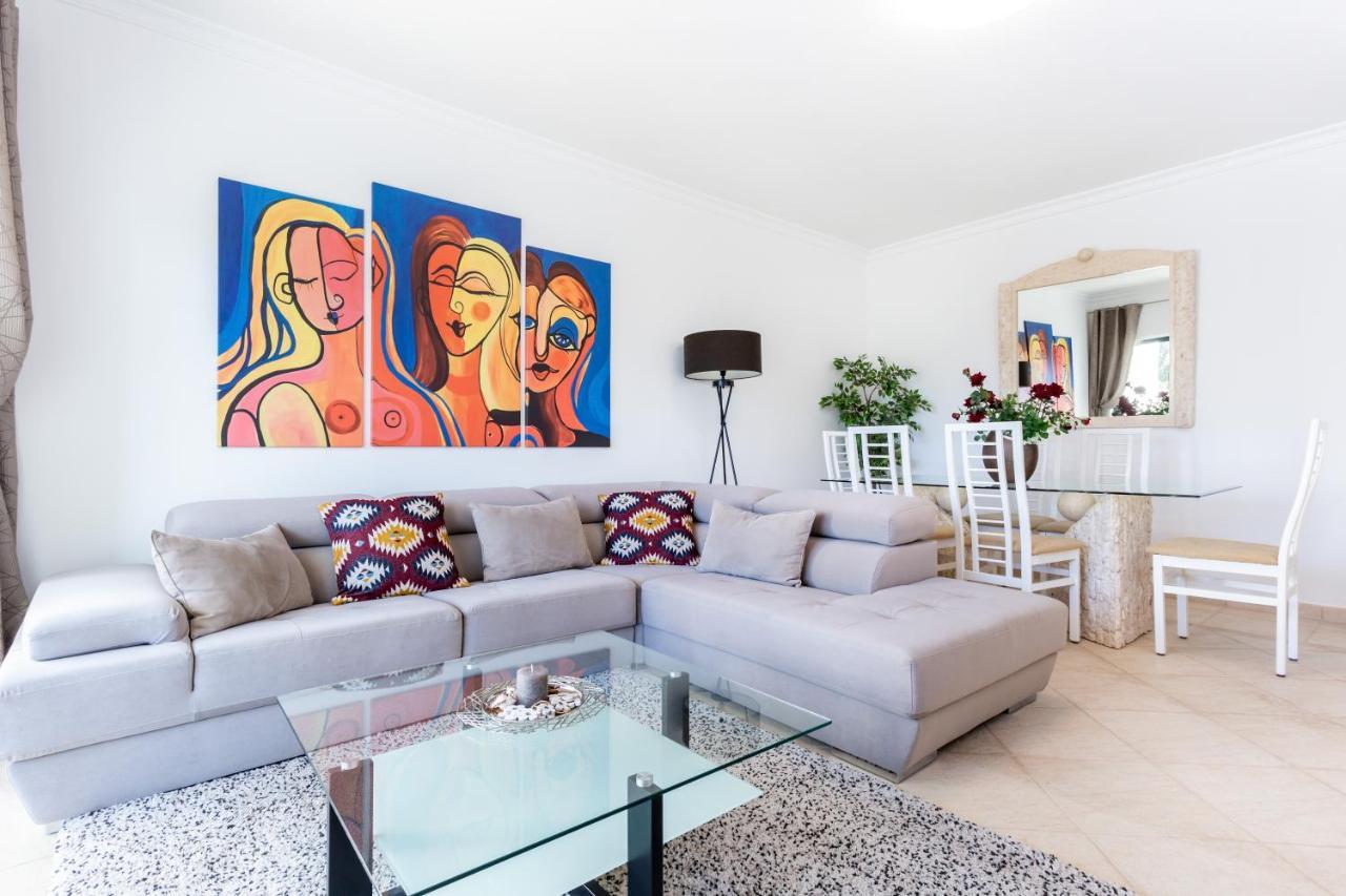 Sacha'S Sweet Home, Lovely 2 Bedroom Apartment, Walking Distance To Town, Beach And Marina لاغوس المظهر الخارجي الصورة